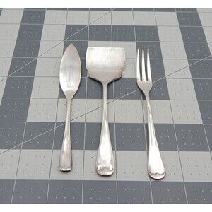 Godinger Silver Plate Japan Serving Set of 3 Flatware Cheese Spreaders 5 Inch